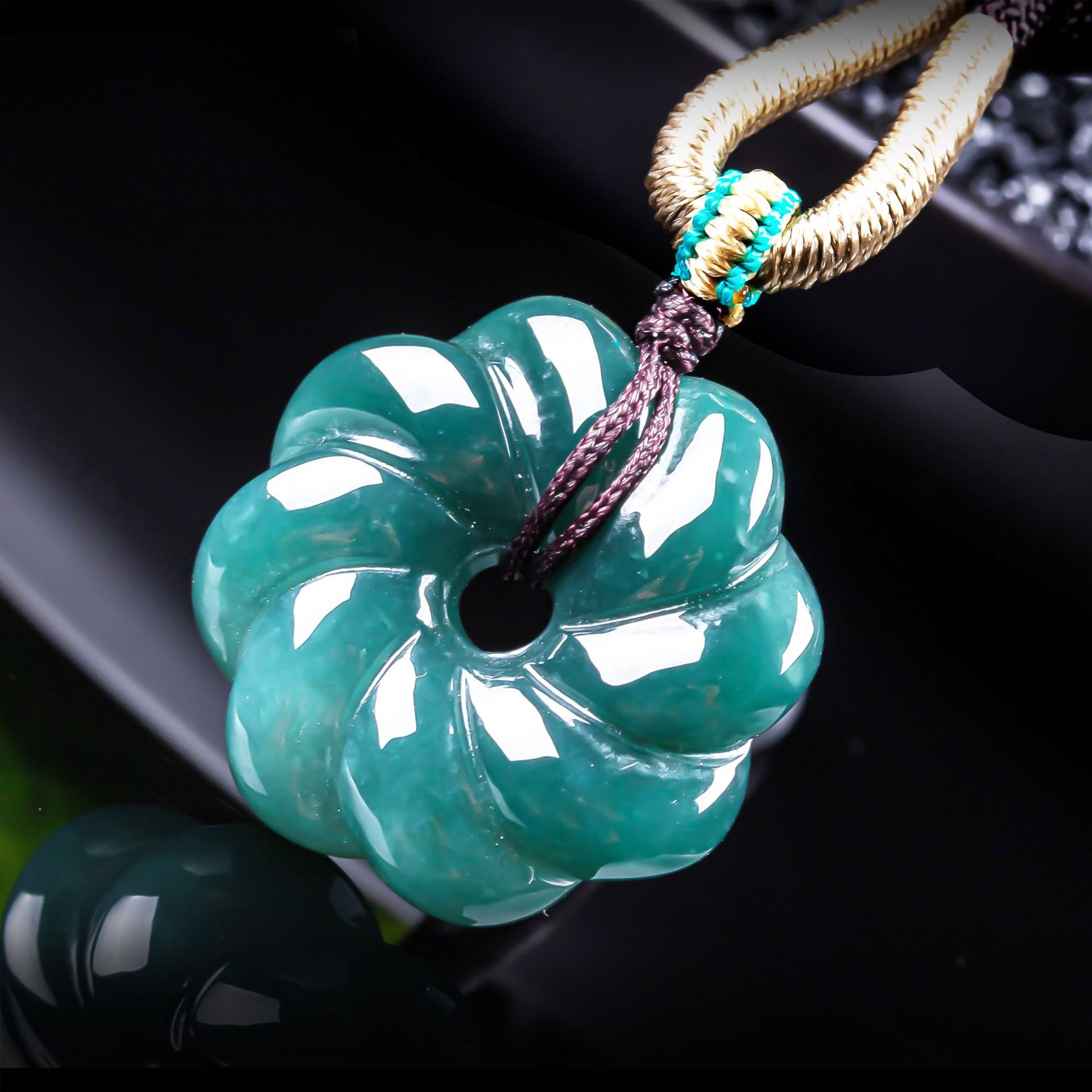 Natural Burmese Jadeite Flower - đánh giá và giá Jewelry & Watches Bench