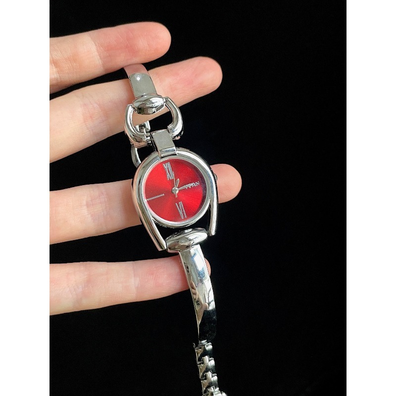 Vintage Rosy Glow Moment Watch - đánh giá và giá Moments Watches & Jewelry Burlington